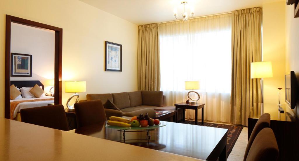 Avari Hotel Apartments - Al Barsha Дубай Стая снимка