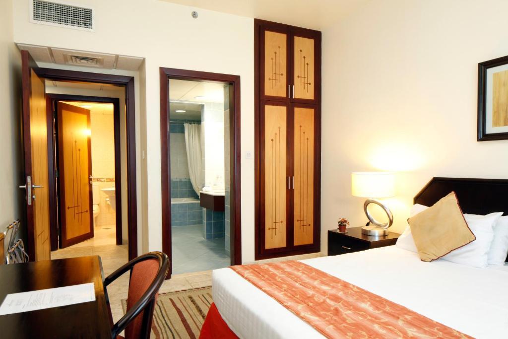 Avari Hotel Apartments - Al Barsha Дубай Стая снимка