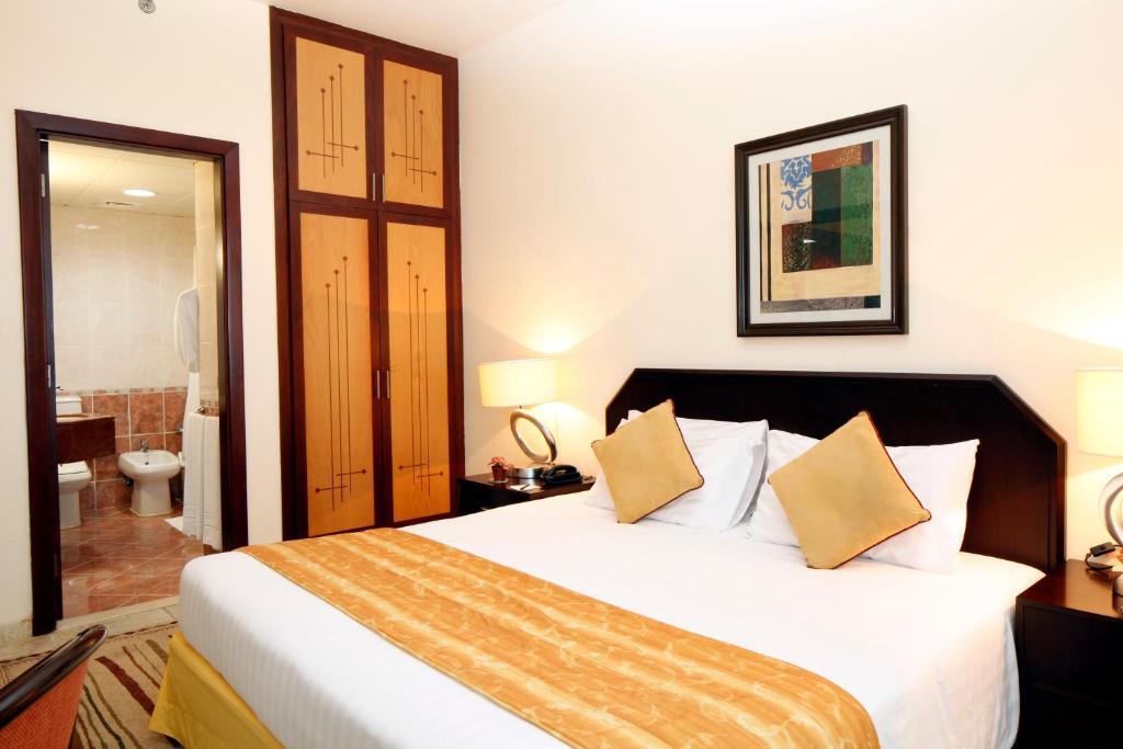 Avari Hotel Apartments - Al Barsha Дубай Стая снимка