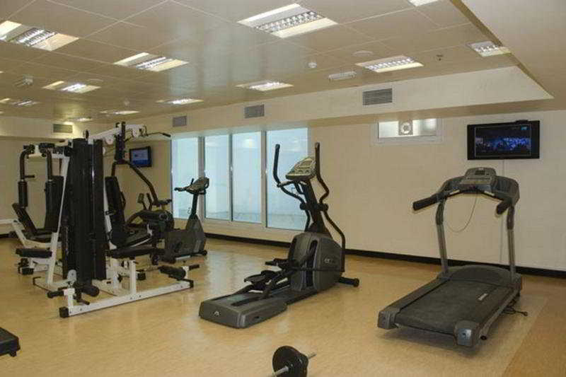 Avari Hotel Apartments - Al Barsha Дубай Съоръжения снимка