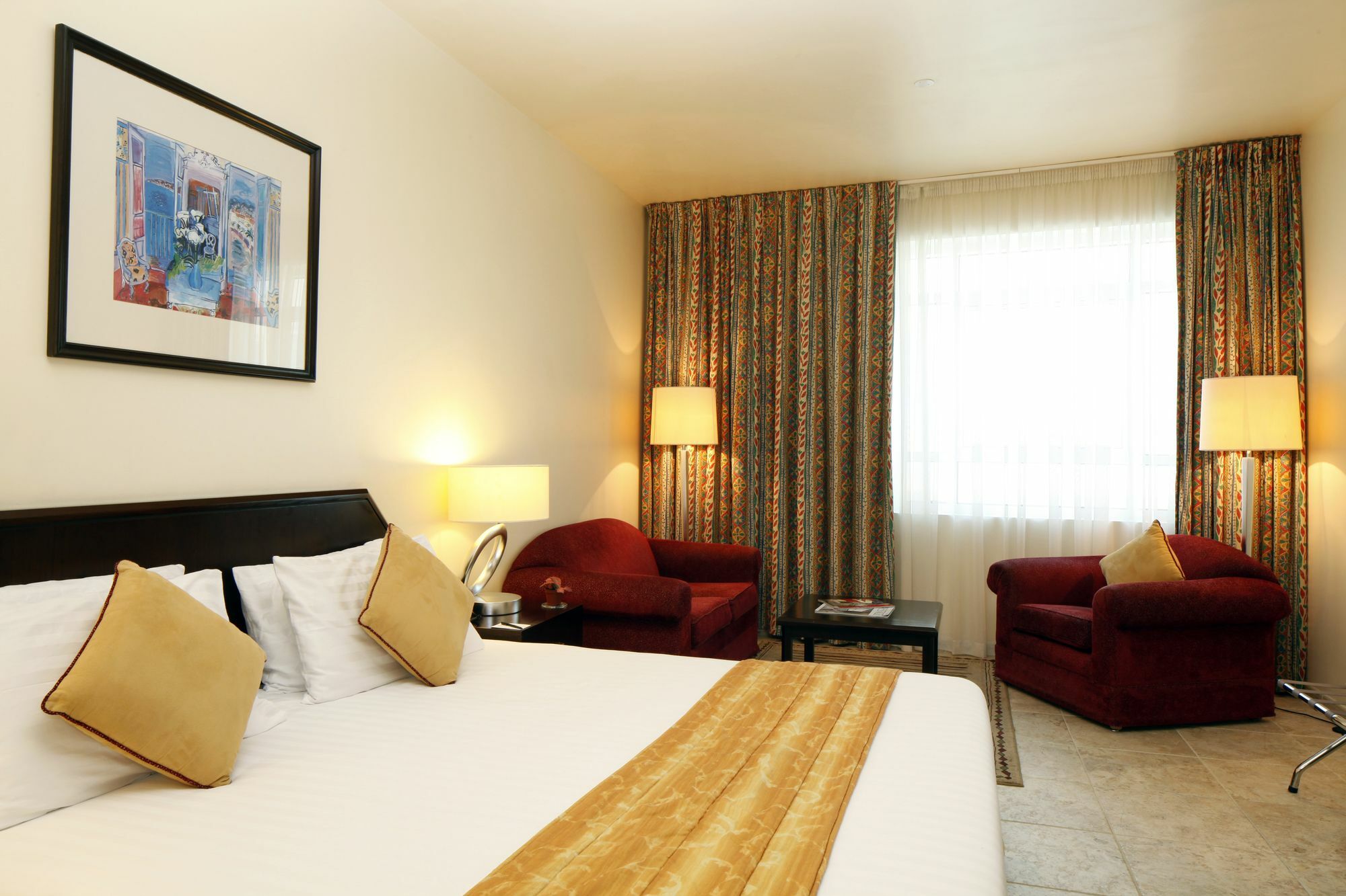 Avari Hotel Apartments - Al Barsha Дубай Екстериор снимка