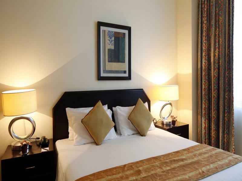 Avari Hotel Apartments - Al Barsha Дубай Екстериор снимка